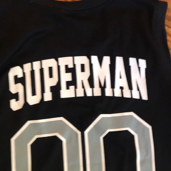 NWOT Men’s Med Superman Tank Top 👍 - Picture 5 of 5